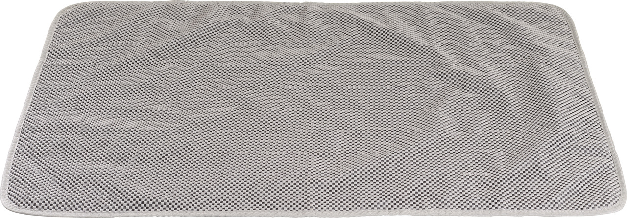Graue, rechteckige Kühlmatte der Marke AniOne, speziell für Hunde und Katzen entwickelt. Die Matte besteht aus atmungsaktivem Mesh-Material und bietet eine angenehme Kühlung an heißen Tagen. Ideal für den Innen- und Außenbereich. Größe und genaue Menge ni
