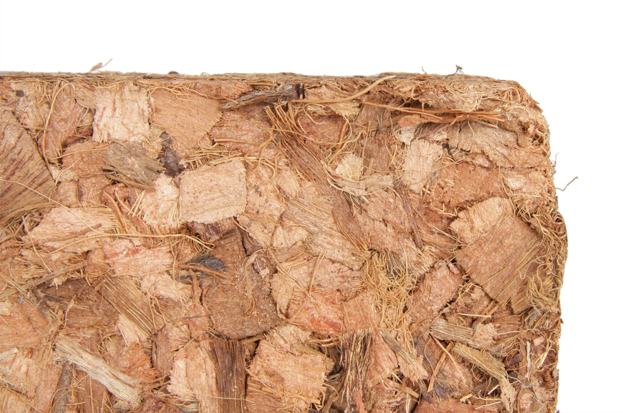 TRIXIE Kokosfaserblock, Einstreu für Kleintiere (Kaninchen, Meerschweinchen, Hamster), staubarm, umweltfreundlich.