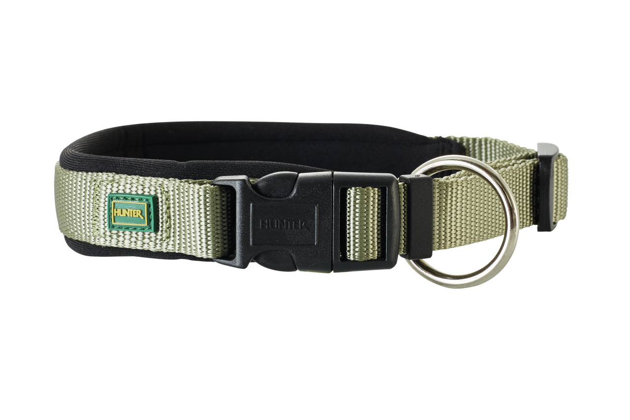 HUNTER Neopren Halsband, olivgrün-schwarz, für Hunde, robust & komfortabel, mit Klickverschluss, Metallring & Logo.