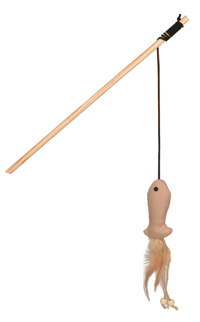 Ein Spielzeug für Katzen der Marke Petlando, bestehend aus einer Holzangel mit einer Schnur, an der ein beige-brauner Anhänger befestigt ist. Der Anhänger hat die Form eines kleinen Fisches mit Federn und sorgt für interaktiven Spielspaß. Ideal für Katzen