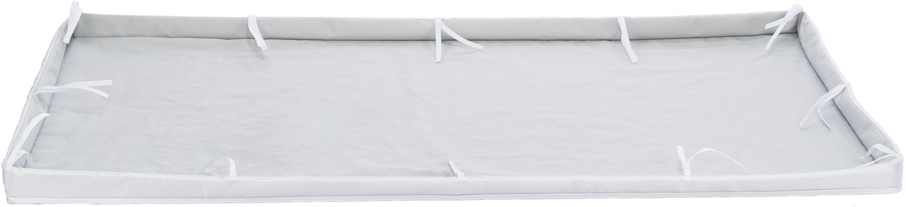 Weißes Polster von TRIXIE f. Hunde & Katzen, mit Bändern z. Befestigen, ideal f. Komfort & Schutz. Maße/Menge nicht erkennbar.