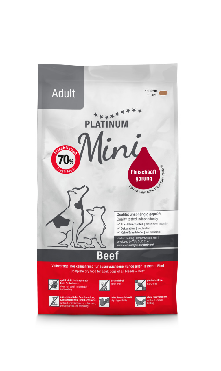 Das Bild zeigt eine Verpackung des Hundefutters „PLATINUM Mini Adult Beef“. Es handelt sich um ein Trockenfutter für ausgewachsene Hunde aller Rassen. Die Geschmacksrichtung ist Rind, und die Rezeptur enthält 70 % Frischfleisch. Die Verpackung hebt hervor