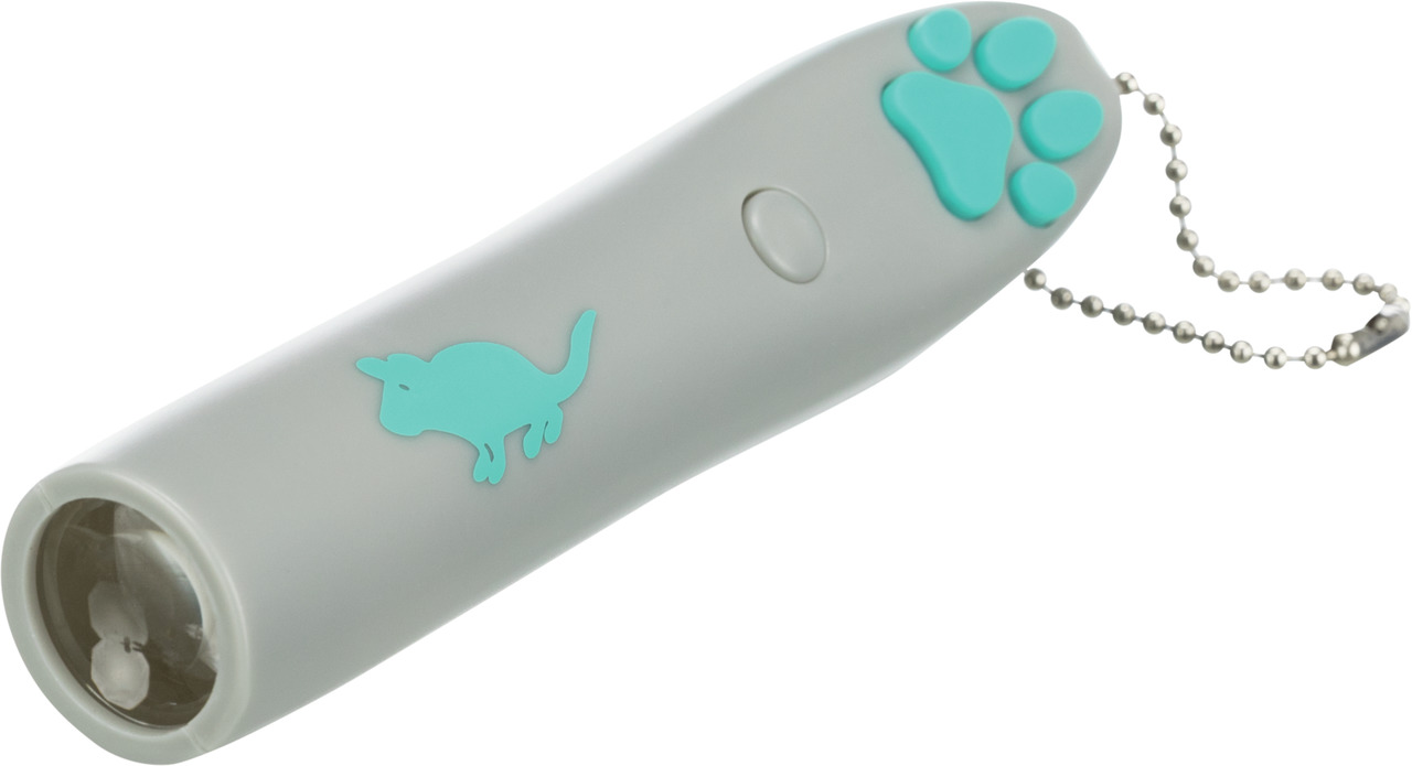 Das Bild zeigt den TRIXIE LED-Pointer Catch the Light, ein Spielzeug für Katzen. Der graue Pointer hat ein türkisfarbenes Pfoten- und Mausmotiv sowie eine kleine Kette zur Befestigung. Er dient zur Unterhaltung von Katzen, indem er Lichtpunkte erzeugt, di