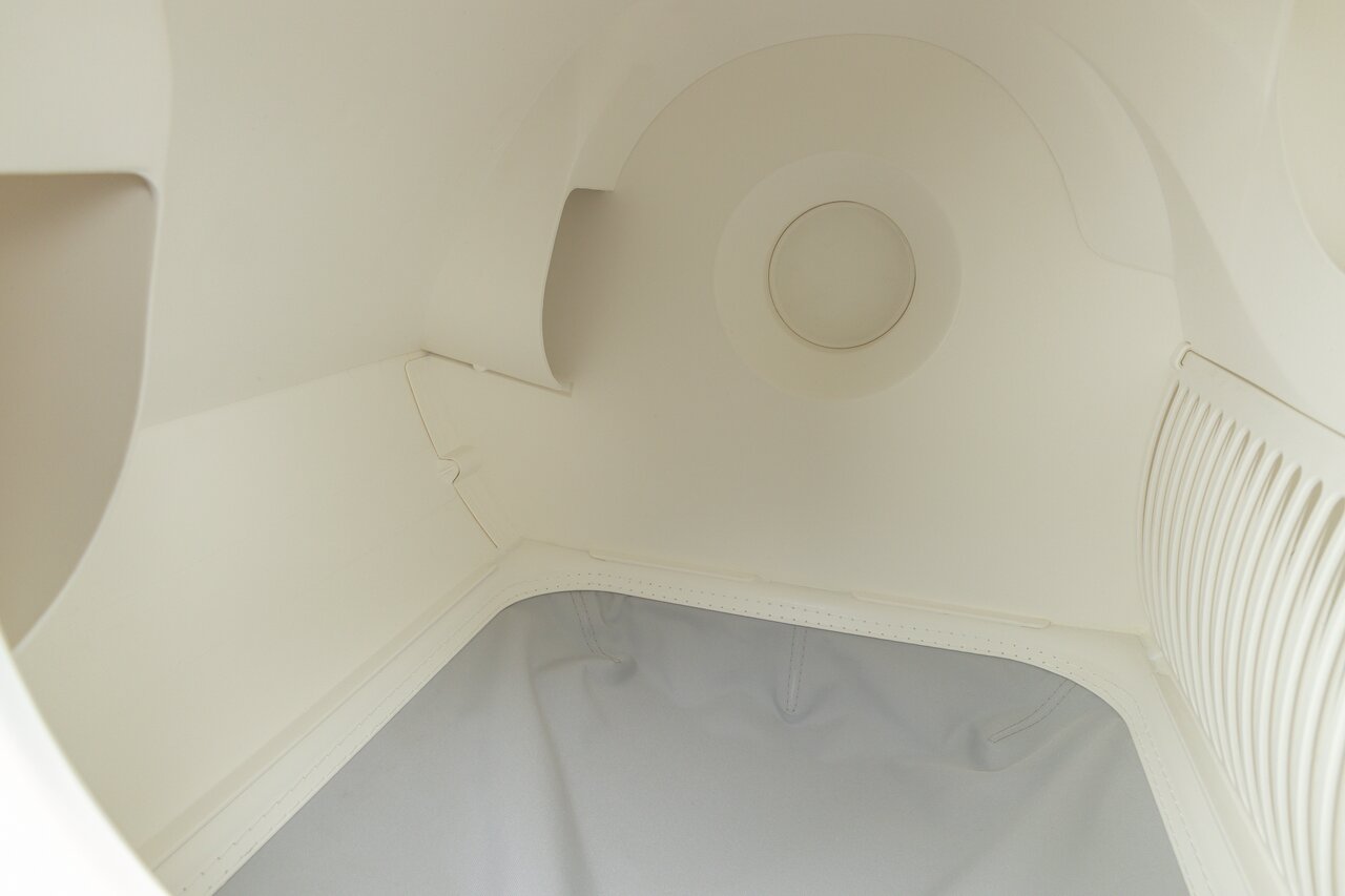 TRIXIE Katzentoilette Berto Top, für Katzenbesitzer, beige, mit abnehmbarem Siebsystem für einfache Reinigung, glatte Oberflächen.