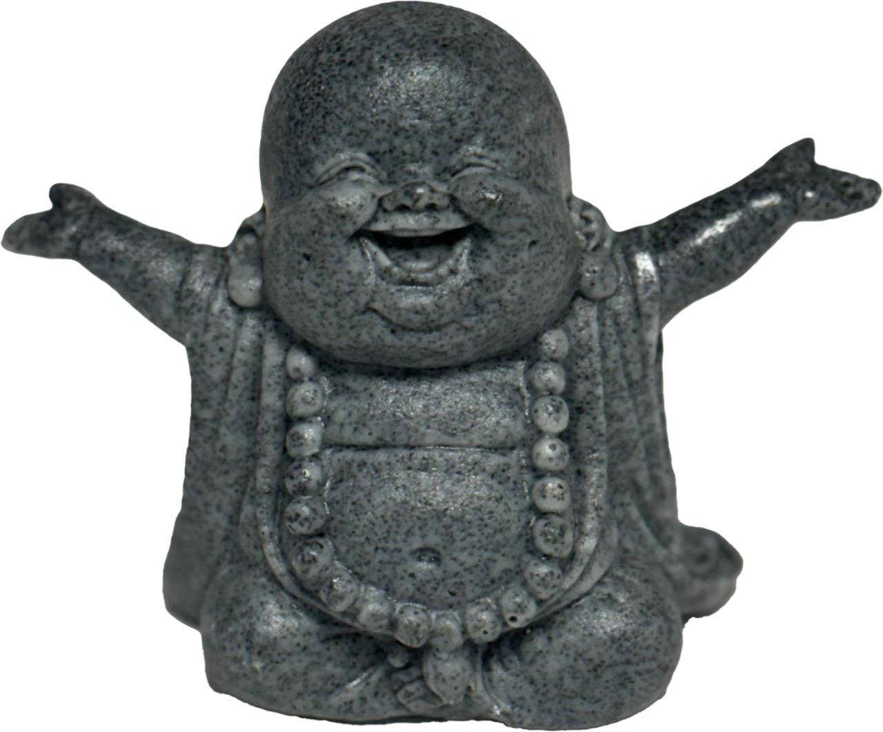 Ein grauer, lachender Buddha aus Stein mit erhobenen Armen. Die Figur trägt eine detaillierte Halskette und einen Umhang, der kunstvoll gestaltet ist. Der Buddha strahlt Freude und Gelassenheit aus und eignet sich ideal als Dekoration für Innenräume oder 
