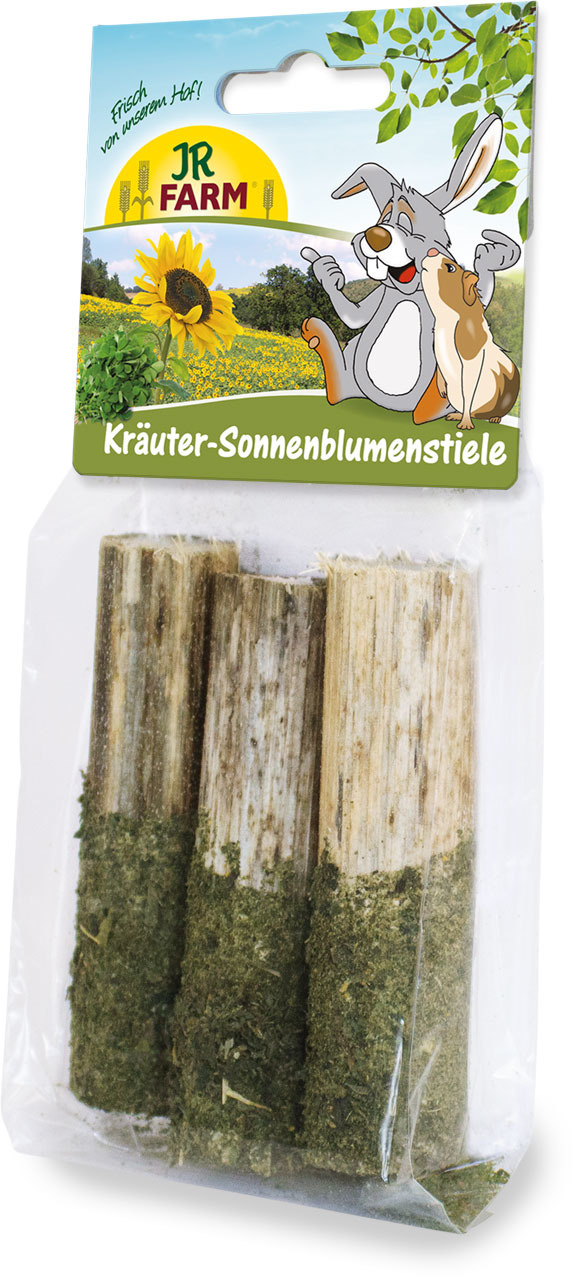 Das Bild zeigt das Produkt "JR FARM Kräuter-Sonnenblumenstiele" in einer transparenten Verpackung. Die Zielgruppe sind Kleintiere wie Kaninchen und Meerschweinchen. Die Stiele bestehen aus Sonnenblumen und Kräutern, ideal als natürlicher Snack. Auf der Ve