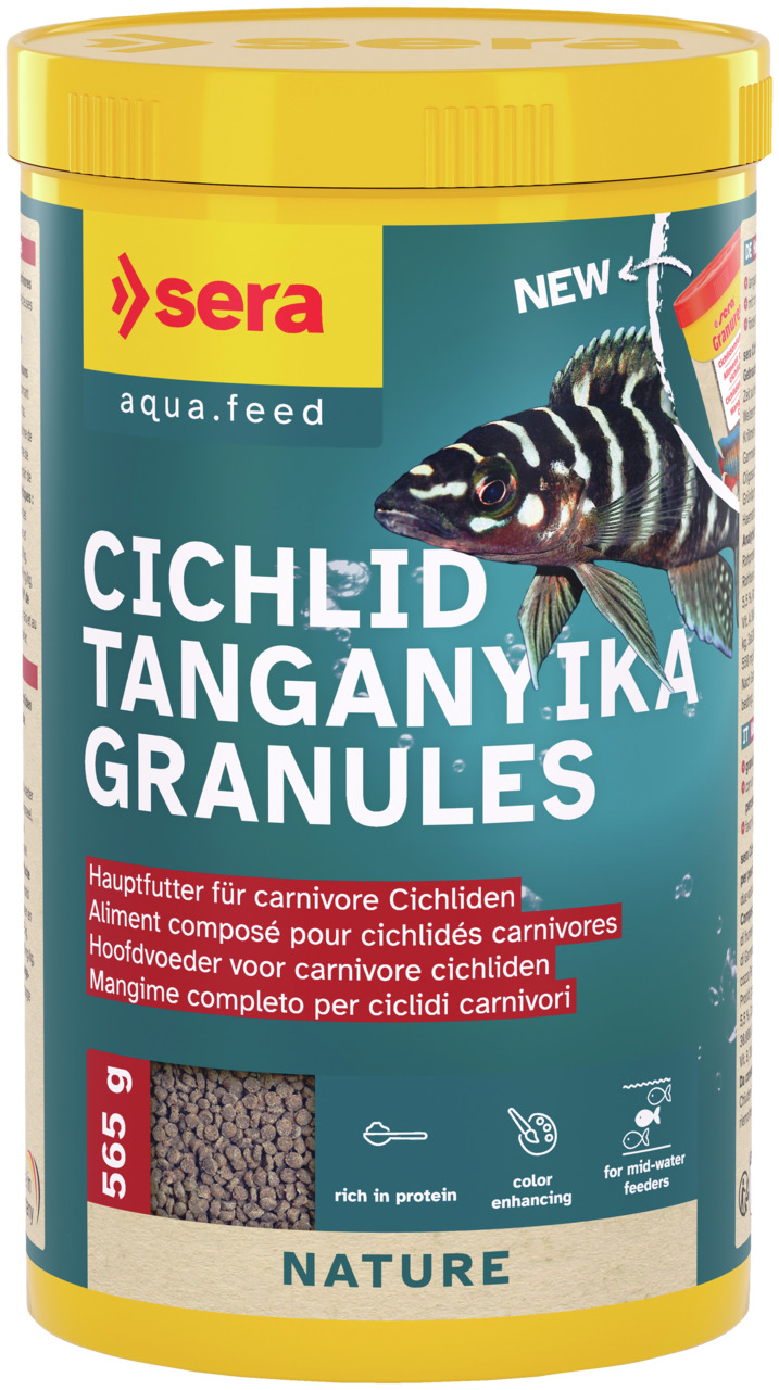 Das Bild zeigt eine gelbe Dose des Produkts „sera Cichlid Tanganyika Granules“ mit einem Fassungsvermögen von 565 g. Es handelt sich um Hauptfutter für fleischfressende Cichliden, speziell für mittlere Wasserzonen. Die Verpackung hebt die proteinreiche Zu