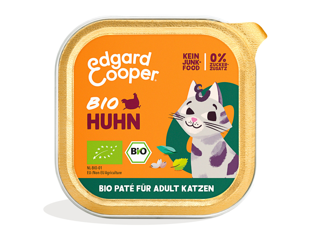 Das Bild zeigt eine orangefarbene Verpackung von Edgard & Cooper Bio Paté für erwachsene Katzen mit 