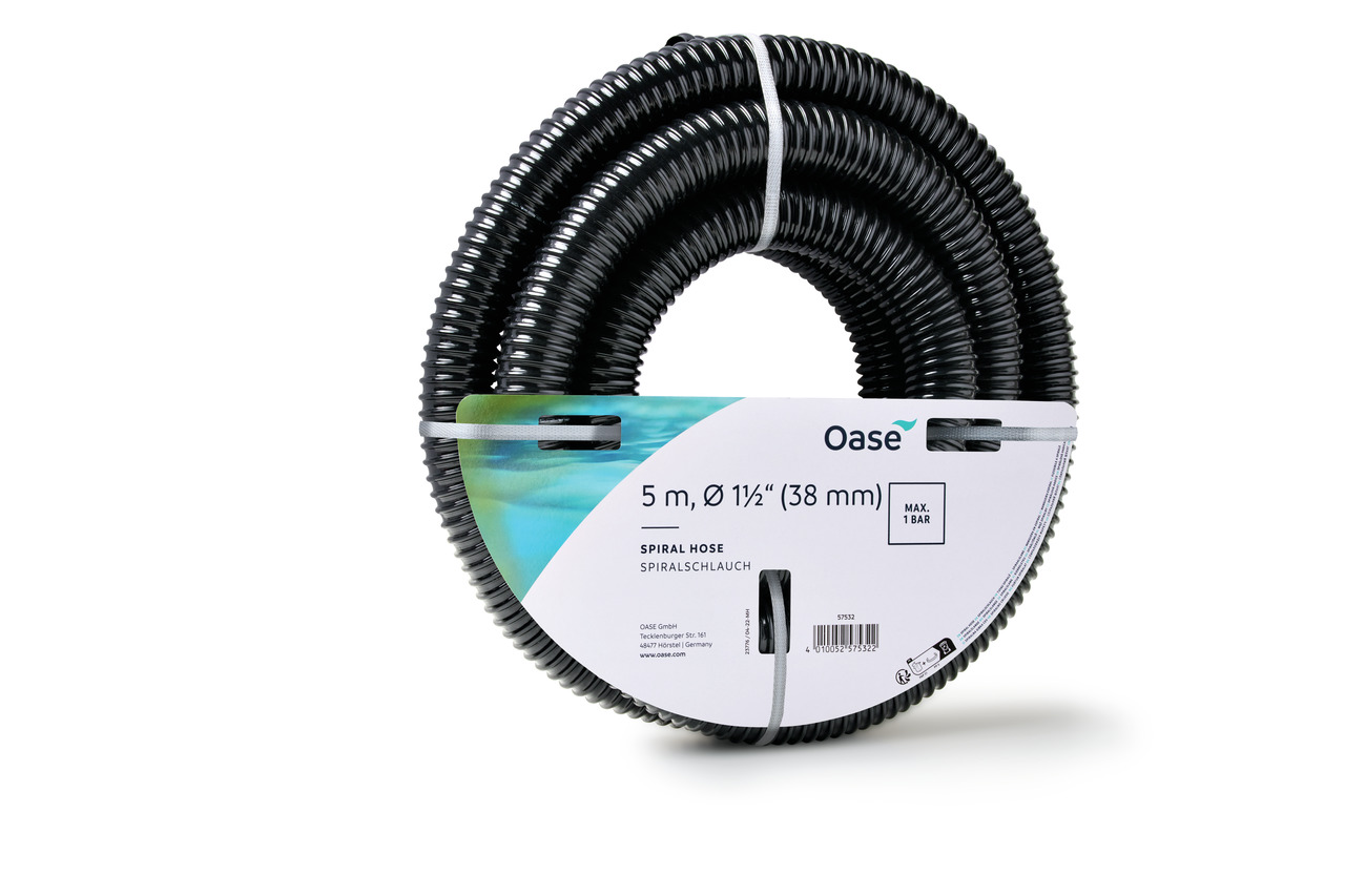 Oase Spiralschlauch, schwarz, flexibel, für Teich-/Gartenbewässerung, geriffelt für Stabilität, ideal für Wassertransport.