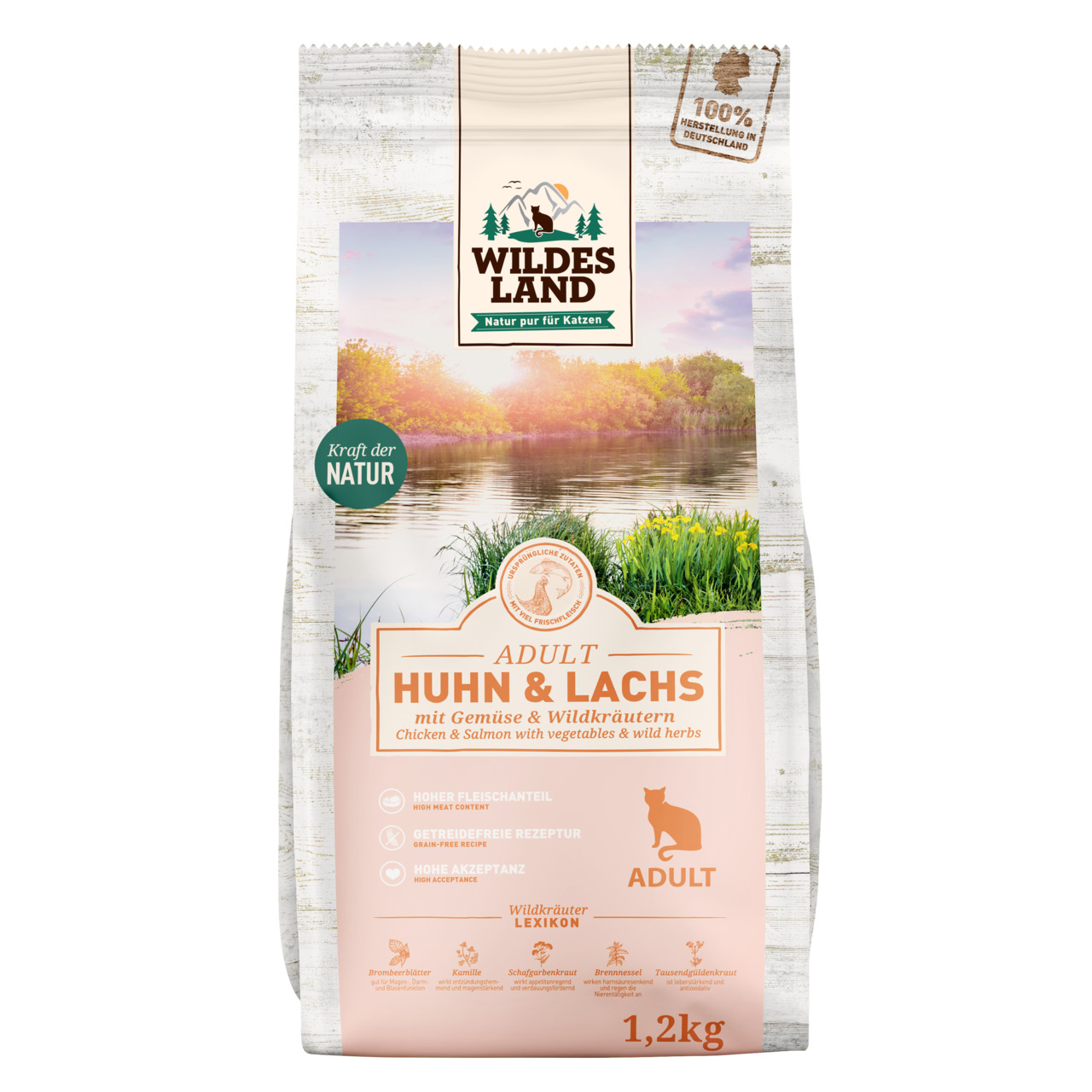 Das Bild zeigt eine Verpackung des Katzenfutters „Wildes Land Adult Huhn & Lachs“ mit Gemüse und Wildkräutern. Die Zielgruppe sind ausgewachsene Katzen. Das Produkt enthält einen hohen Fleischanteil, ist getreidefrei und hat eine hohe Akzeptanz. Die Packu