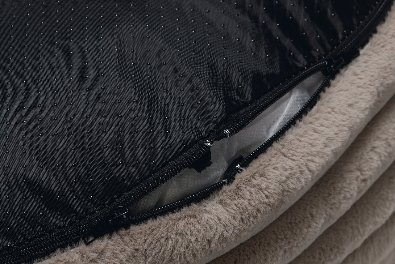 Designed by Lotte Katzenhöhle für Katzen, aus weichem Material, gemütlich und robust, idealer Rückzugsort für Ihre Katze.