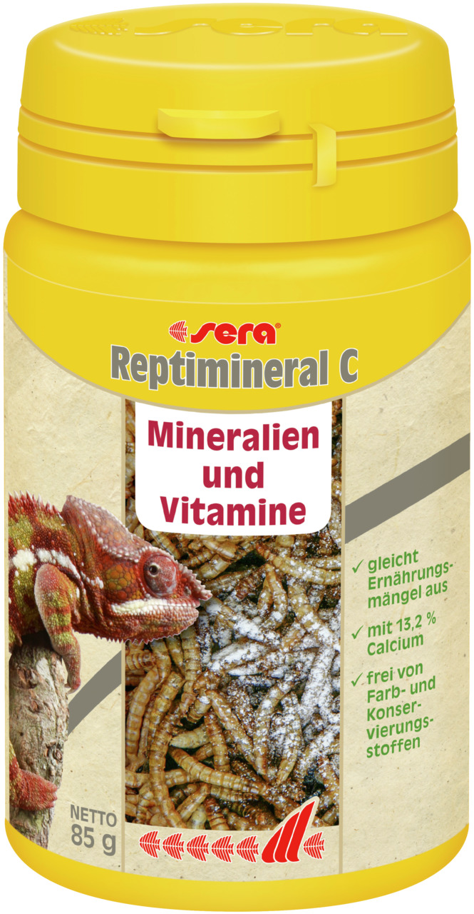 Das Bild zeigt das Produkt "Sera Reptimineral C", ein Ergänzungsfuttermittel für Reptilien, insbesondere Chamäleons. Die gelbe Dose enthält 85 g und bietet Mineralien und Vitamine, um Ernährungsdefizite auszugleichen. Es enthält 13,2 % Calcium und ist fre