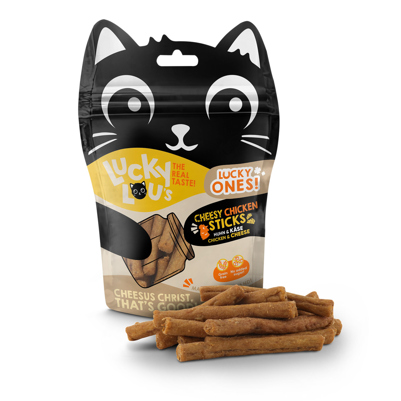 Das Bild zeigt eine Verpackung der Marke Lucky Lou mit dem Produktnamen "Cheesy Chicken Sticks". Zielgruppe sind Katzen. Die Geschmacksrichtung ist Huhn und Käse. Die Verpackung enthält 75 g und hebt hervor, dass das Produkt getreidefrei ist. Im Vordergru