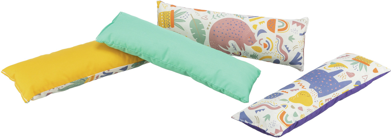4 bunte Katzenspielkissen, Marke TRIXIE, Modell 45777, für Katzen, fördern Spielspaß & Aktivität, Design: Gelb, Grün, bunte Muster.