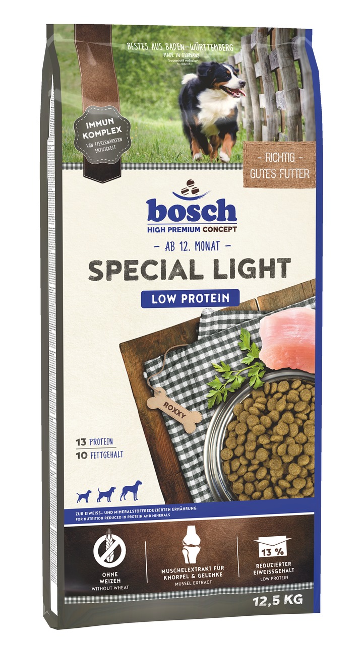 Das Bild zeigt eine 12,5-kg-Packung Bosch High Premium Concept Hundefutter „Special Light Low Protein“. Es ist für Hunde ab 12 Monaten geeignet und enthält 13 % Protein sowie 10 % Fett. Die Rezeptur ist weizenfrei und unterstützt mit Muschelextrakt die Ge
