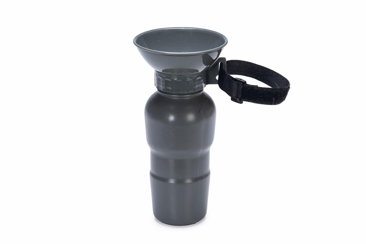 Beeztees Trinkflasche für Hunde, grau, mit Trinknapf & Klettverschluss, ideal für unterwegs, 500 ml.