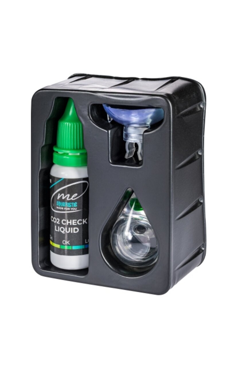CO2-Testset von ME Aquaristic für Aquarienpflege mit Flüssigkeit und Glasindikator, leicht bedienbar in schwarzer Verpackung.