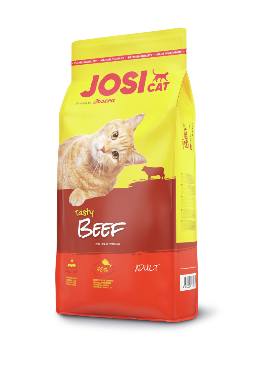 Josera JosiCat Tasty Beef, Adult Katzen, Rind, 78 % tierisches Eiweiß, gelb-rote Verpackung, Bild: orangefarbene Katze.