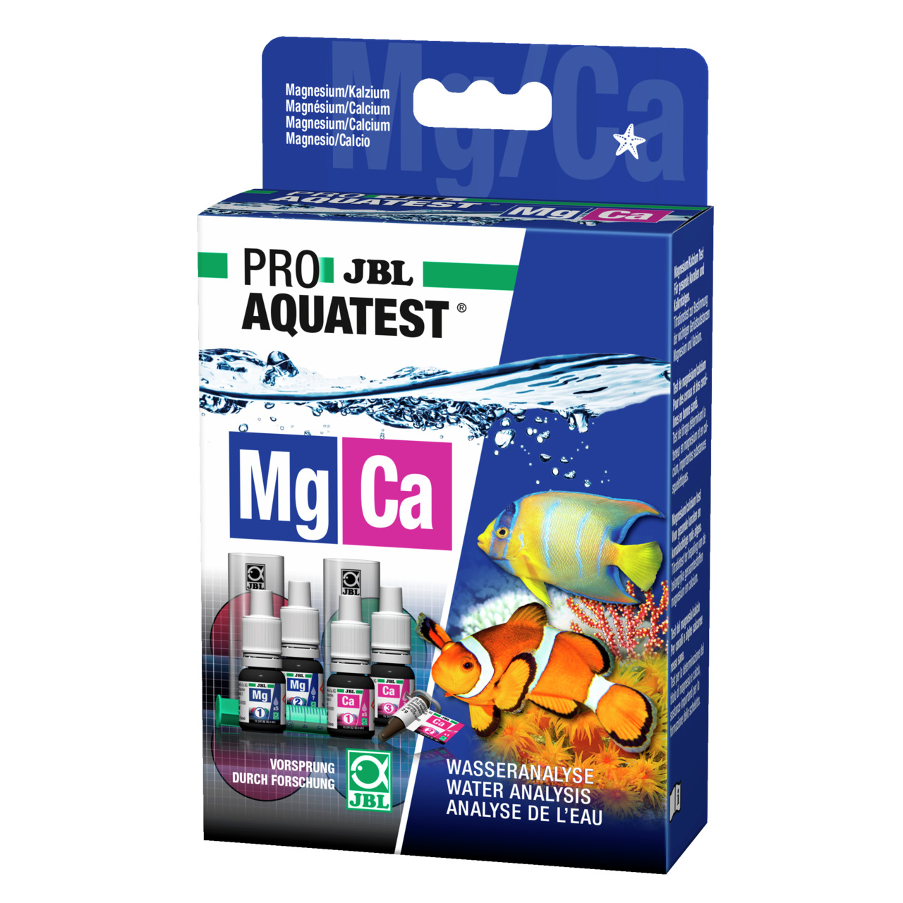 Das Bild zeigt das Produkt "JBL ProAquaTest Mg/Ca", ein Wassertest-Set zur Analyse von Magnesium- und Calciumwerten im Aquariumwasser. Zielgruppe sind Aquarienbesitzer, insbesondere für Meerwasseraquarien. Die Verpackung zeigt bunte Fische und das JBL-Log