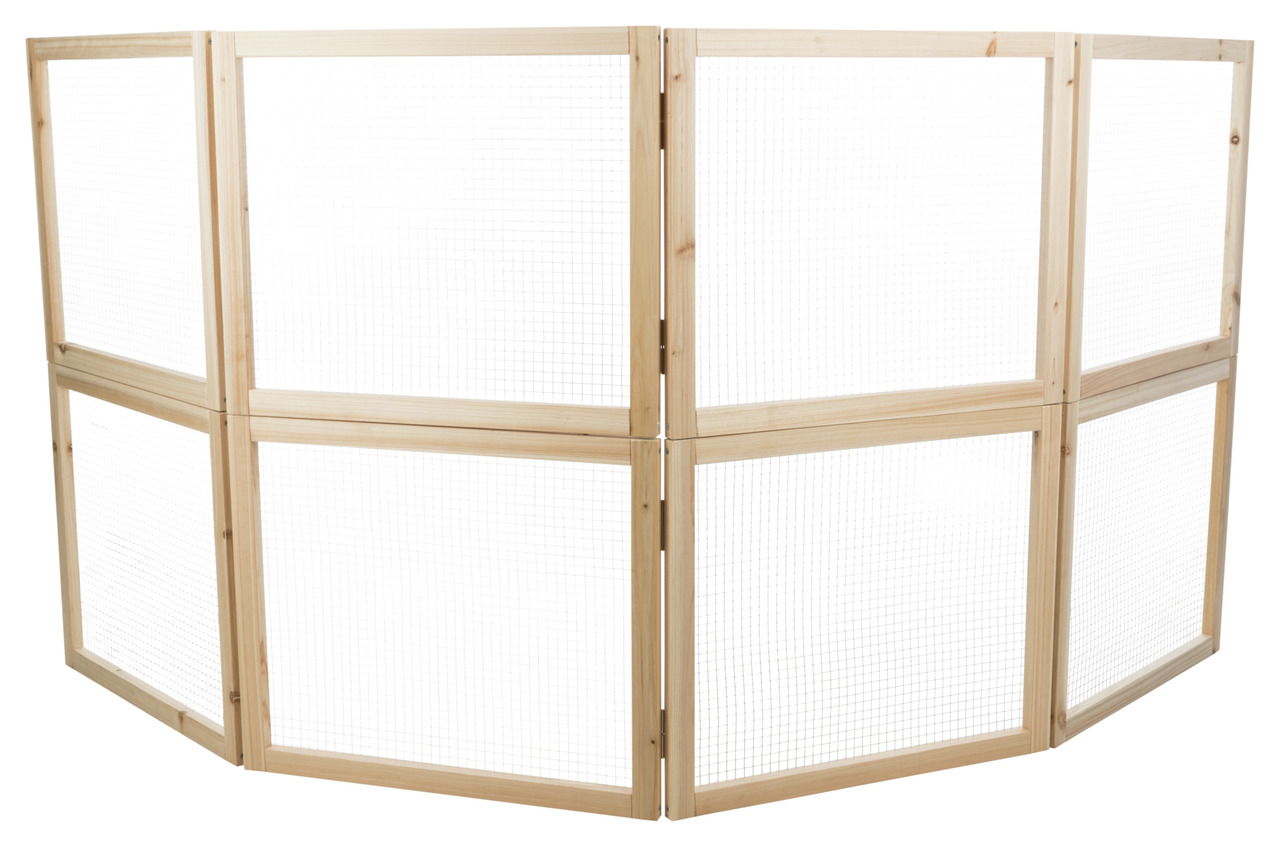Das Bild zeigt das TRIXIE Freigehege aus Holz mit der EAN 4011905624815. Es ist ein faltbares Gehege für Kleintiere wie Kaninchen oder Meerschweinchen. Das Gehege besteht aus sechs Holzrahmen mit integriertem Drahtgitter, die für eine sichere und flexible