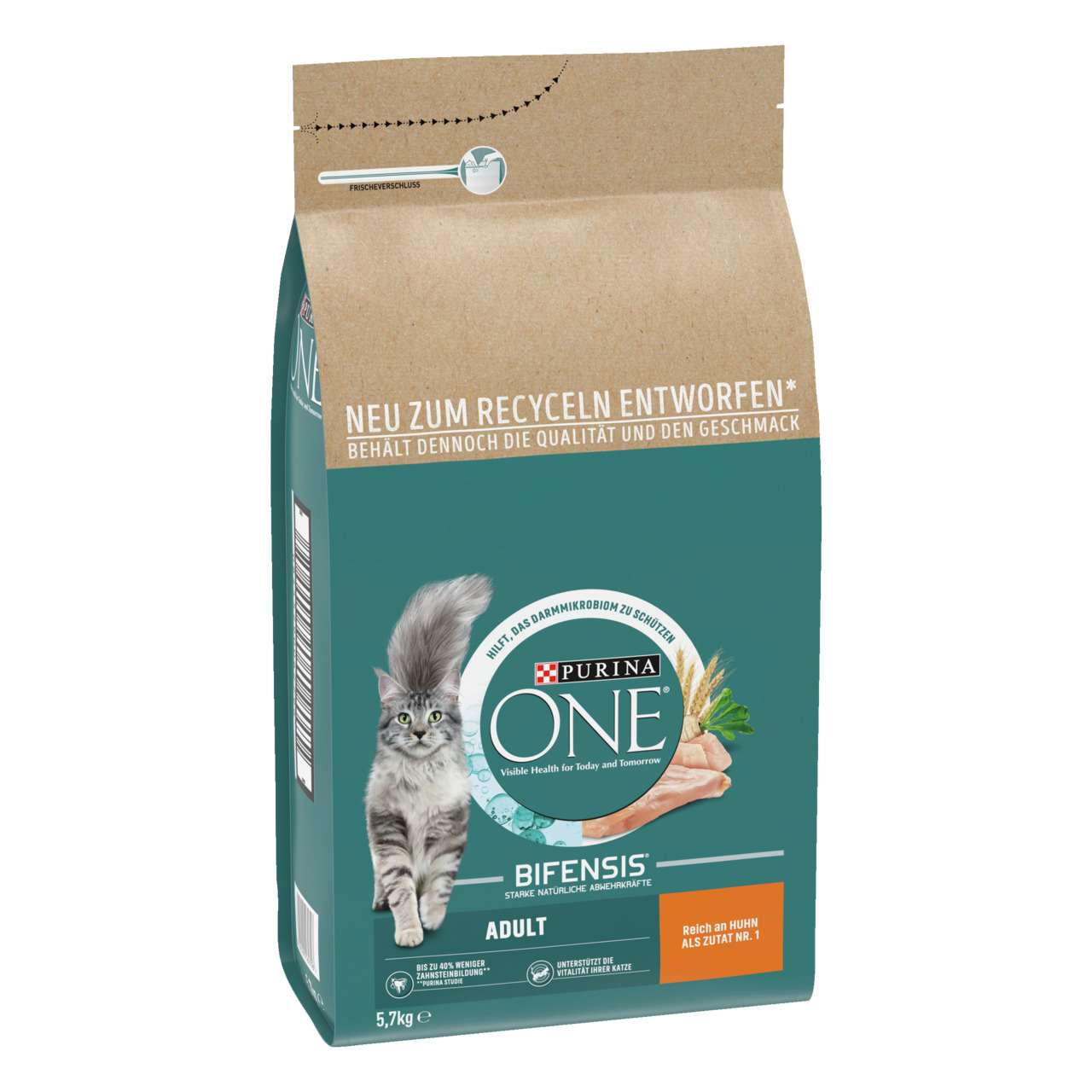 Das Bild zeigt eine Verpackung des Katzenfutters „Purina ONE Bifensis Adult“ mit einem Gewicht von 5,7 kg. Es ist speziell für ausgewachsene Katzen entwickelt und enthält Huhn als Hauptzutat. Die Verpackung ist nachhaltig gestaltet und unterstützt die Dar