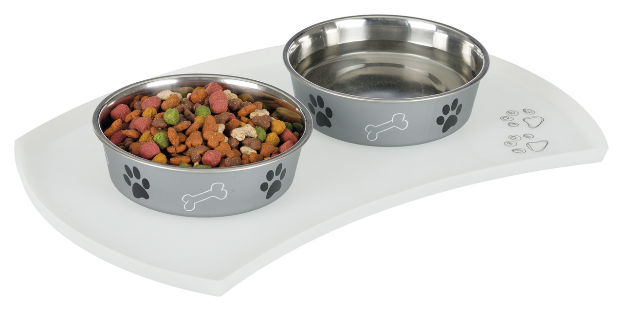 TRIXIE Hundenapf-Set: 2 Edelstahlnäpfe (0,25L) auf rutschfester Unterlage, mit Pfoten--Knochenmotiven, für Hunde, ideal für Wasser-Futter.