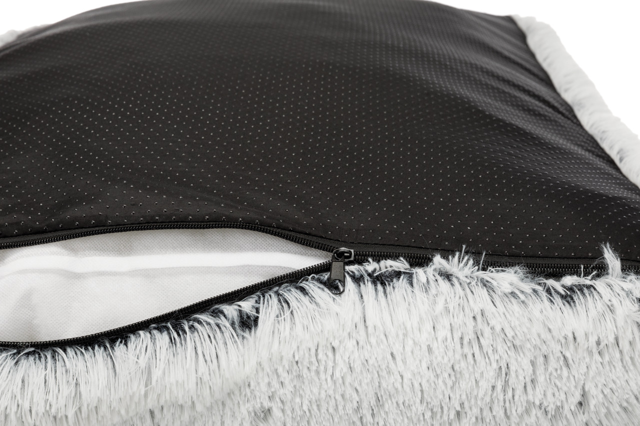 TRIXIE Hundekissen, Kunstfell grau/schwarz, rutschfest, abnehmbarer Bezug, gemütlich, für Hunde, EAN 4047974373194.