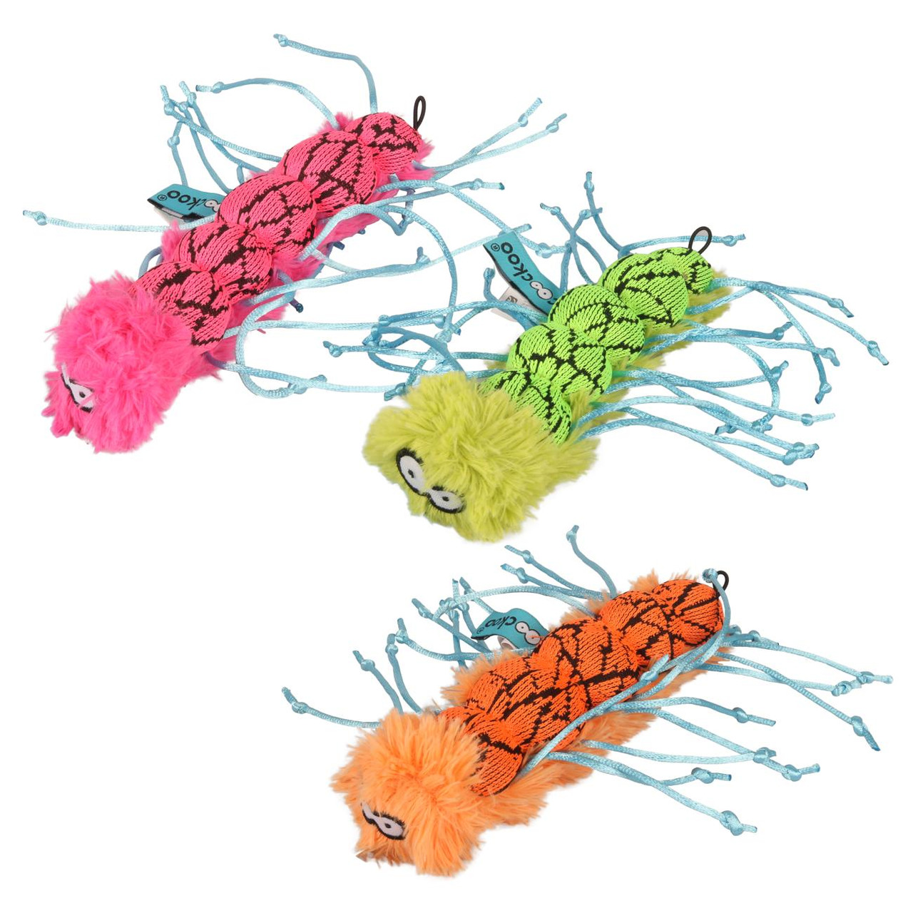Das Bild zeigt drei bunte Katzenspielzeuge der Marke COOCKOO, Modell "Bugs". Die Zielgruppe sind Katzen. Die Spielzeuge sind in den Farben Pink, Grün und Orange gestaltet, mit flauschigen Köpfen und langen, blauen Bändern, die zum Spielen animieren. Sie f