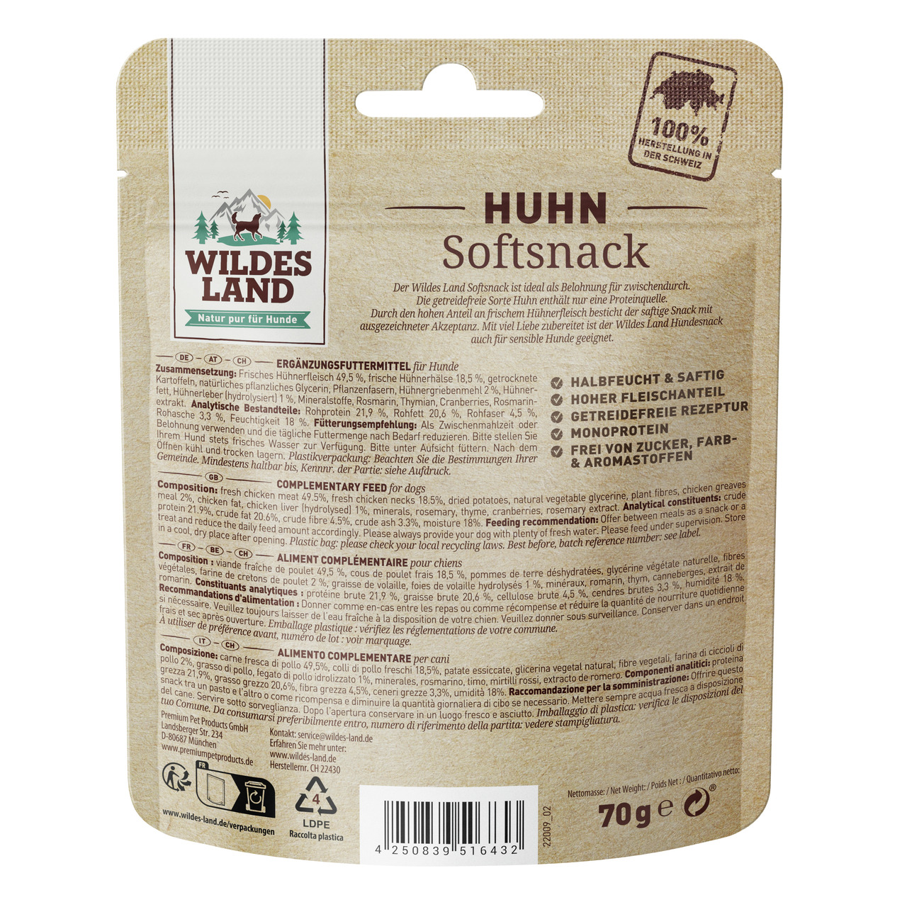 Das Bild zeigt eine Verpackung des Produkts „Wildes Land Huhn Softsnack“ für Hunde. Die Verpackung ist beige mit brauner Schrift und trägt das Logo der Marke „Wildes Land“. Der Softsnack ist halbfeucht, enthält 70 g und besteht aus Monoprotein (Huhn). Er 