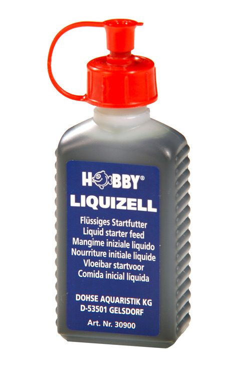 Das Bild zeigt eine Flasche des Produkts „Hobby Liquizell“ der Marke HOBBY. Es handelt sich um flüssiges Startfutter für Jungfische in der Aquaristik. Die Flasche hat einen roten Dosierdeckel und enthält 50 ml. Das Produkt ist speziell für Aquaristik-Enth