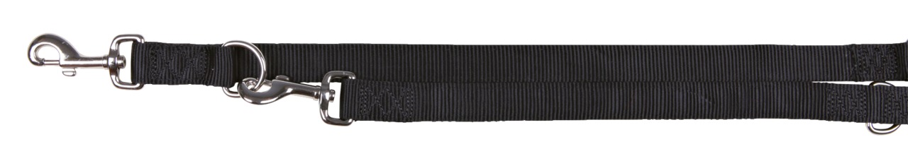 Schwarze Hundeleine von TRIXIE, geeignet für Hunde aller Größen. Die Leine besteht aus robustem Nylonmaterial und ist mit zwei stabilen Karabinerhaken aus Metall ausgestattet. Ideal für Spaziergänge und Training. Länge und Breite der Leine sind auf dem Bi
