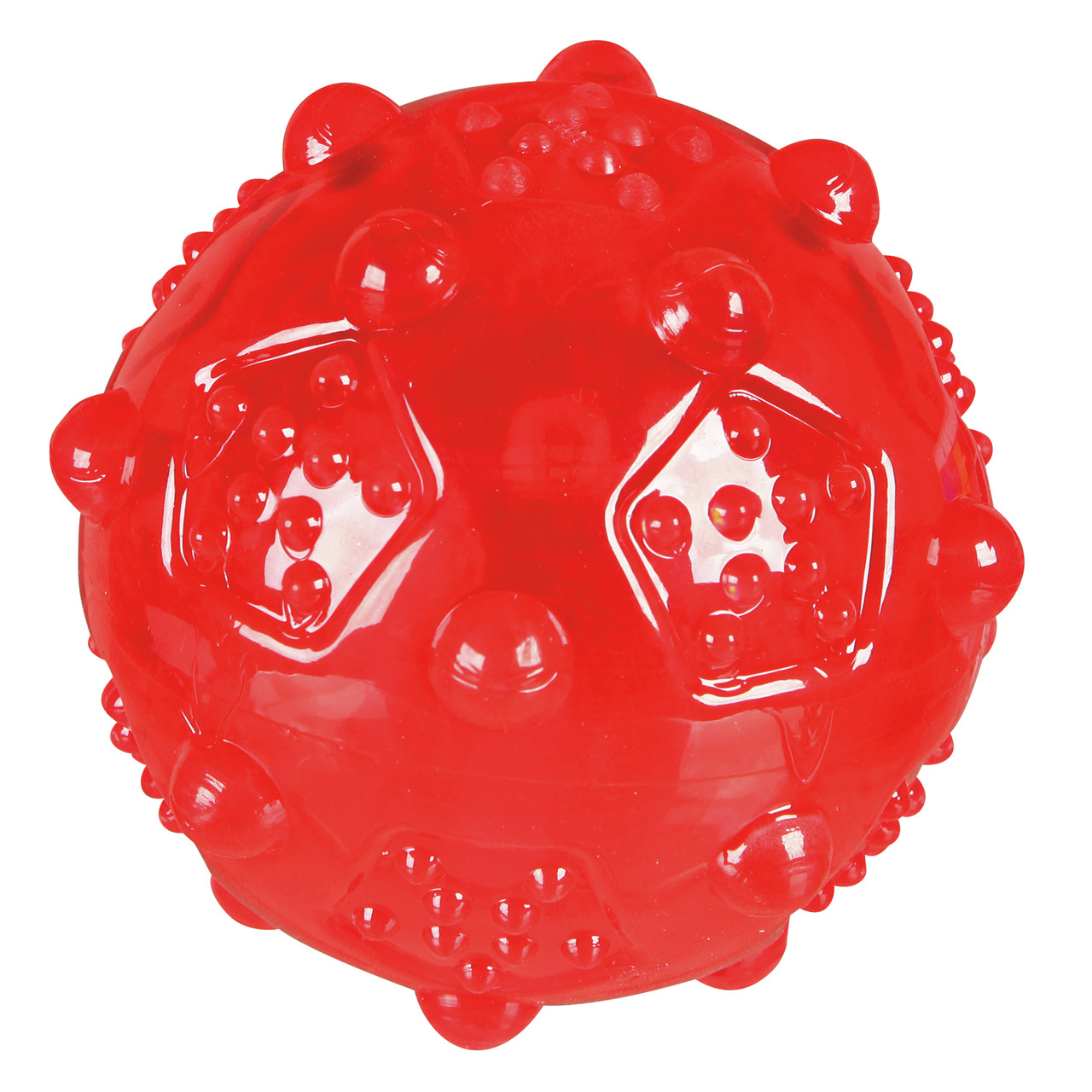 Das Bild zeigt den TRIXIE Hundespielzeug-Ball in leuchtendem Rot. Der Ball ist aus robustem, strukturiertem Kunststoff gefertigt und mit Noppen und Erhebungen versehen, die das Kauen fördern und die Zahnpflege unterstützen. Geeignet für Hunde aller Größen