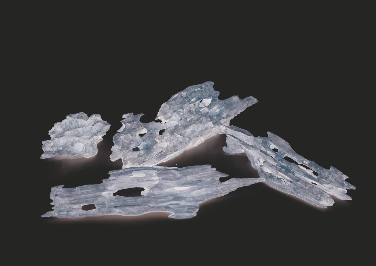 AquaDeco Deko-Gestein, für Aquarien, helle Farbe, löchrige Struktur, dekorativ, durchscheinend, mehrere Stücke.