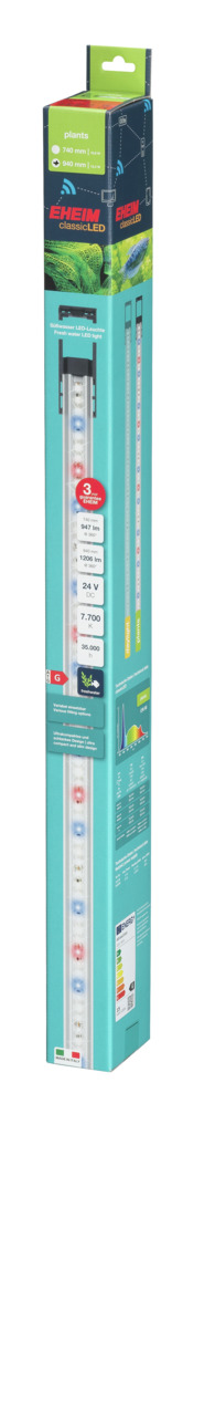 Das Bild zeigt die Verpackung des Produkts „EHEIM classicLED plants“, eine LED-Beleuchtung für Aquarienpflanzen. Zielgruppe sind Aquarienbesitzer. Die Verpackung hebt die energiesparende LED-Technologie hervor, geeignet für Pflanzenwachstum. Enthalten ist
