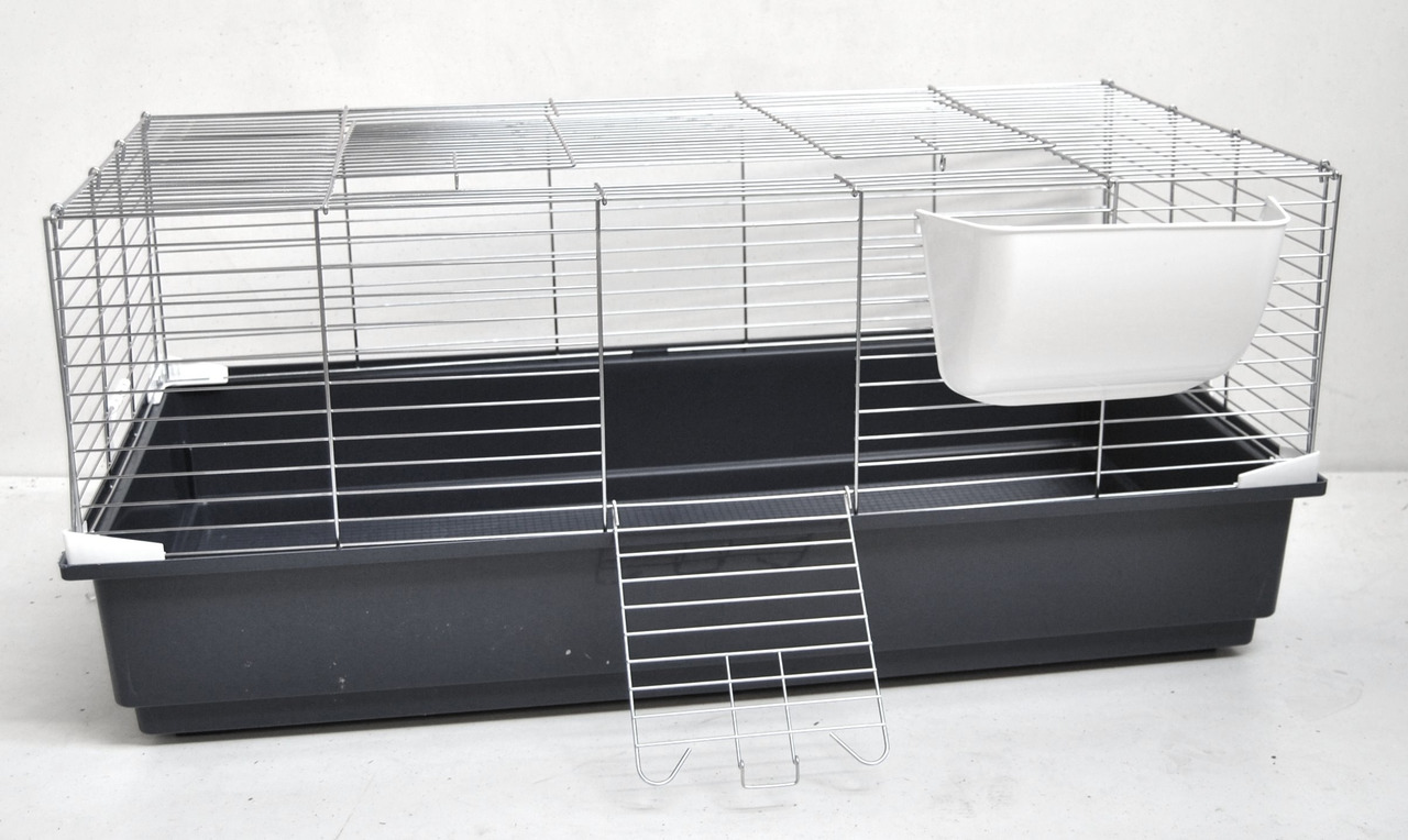 Kleintierkäfig Ollesch, für Kaninchen/Meerschweinchen, Metallgitter, Kunststoffwanne (dunkelgrau), Futterschale (weiß), Klapptür.