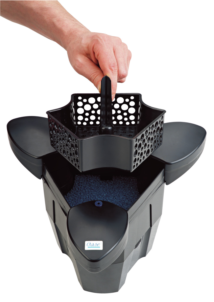 Oase AquaSkim 40, Oberflächenskimmer für Teiche, reinigt Teichoberflächen effektiv, mit Filterkorb & blauen Filterschaumstoffen.