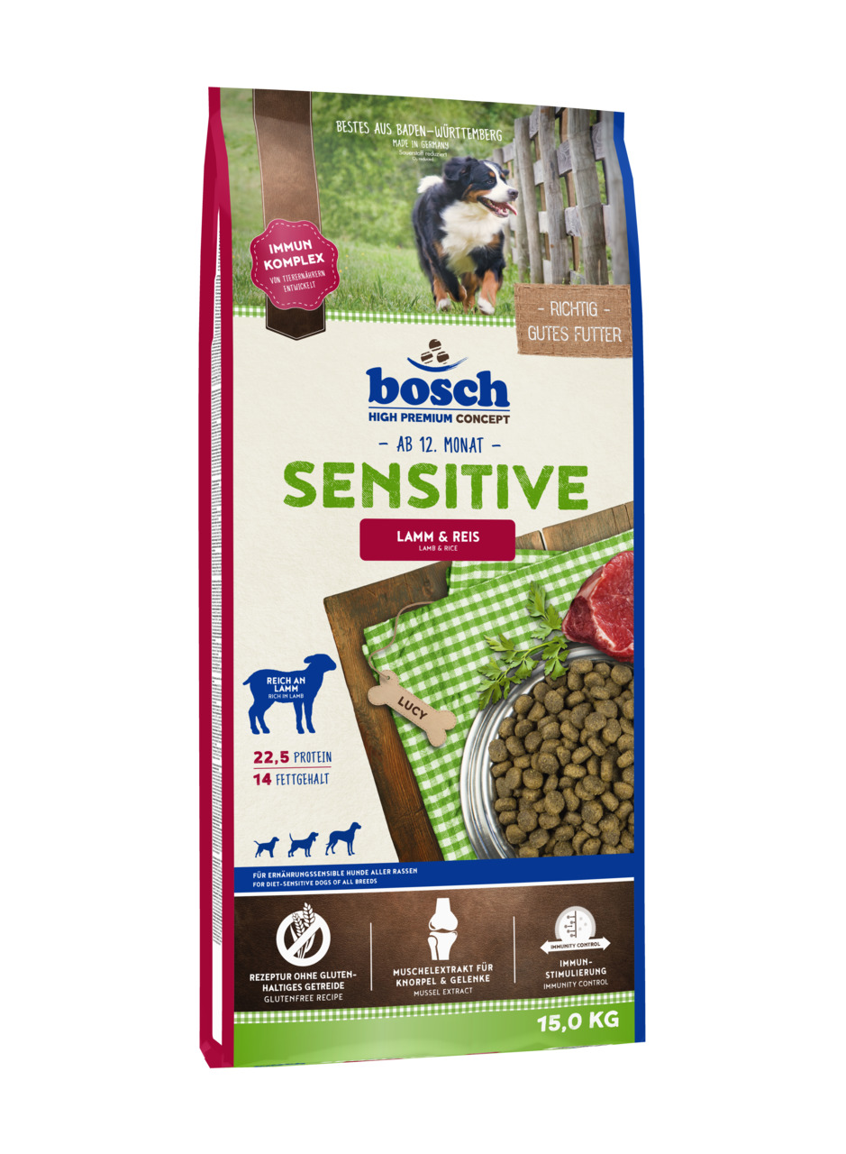 Das Bild zeigt einen 15-kg-Sack Bosch High Premium Concept Sensitive Hundefutter mit Lamm und Reis, geeignet für ausgewachsene Hunde ab 12 Monaten. Die Zielgruppe sind ernährungssensible Hunde aller Rassen. Das Produkt ist reich an Lamm, enthält 22,5 % Pr