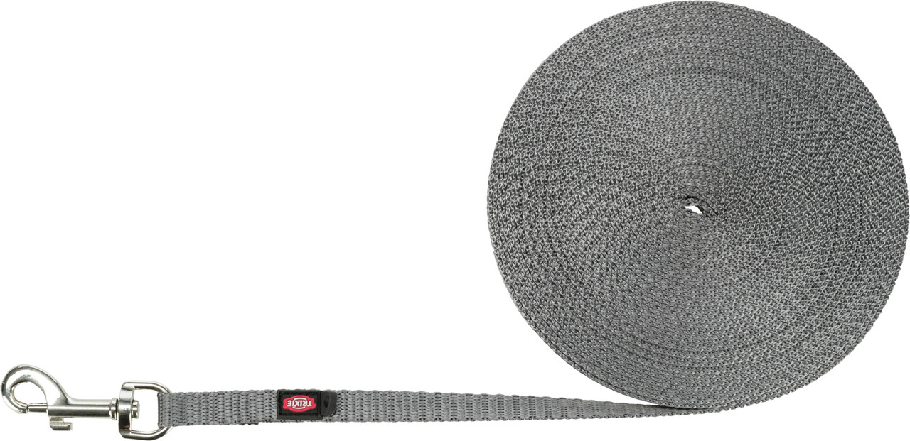 Graues Schleppseil der Marke TRIXIE für Hunde, geeignet für Training und Freilauf. Das Seil besteht aus robustem Nylon, hat eine Länge von 15 Metern und ist mit einem stabilen Metallkarabiner ausgestattet. Ideal für Hundehalter, die ihrem Tier mehr Bewegu