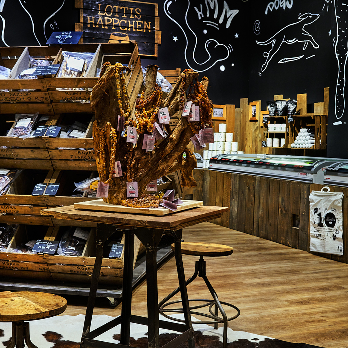 Regale Dsc6759 1200x1200px