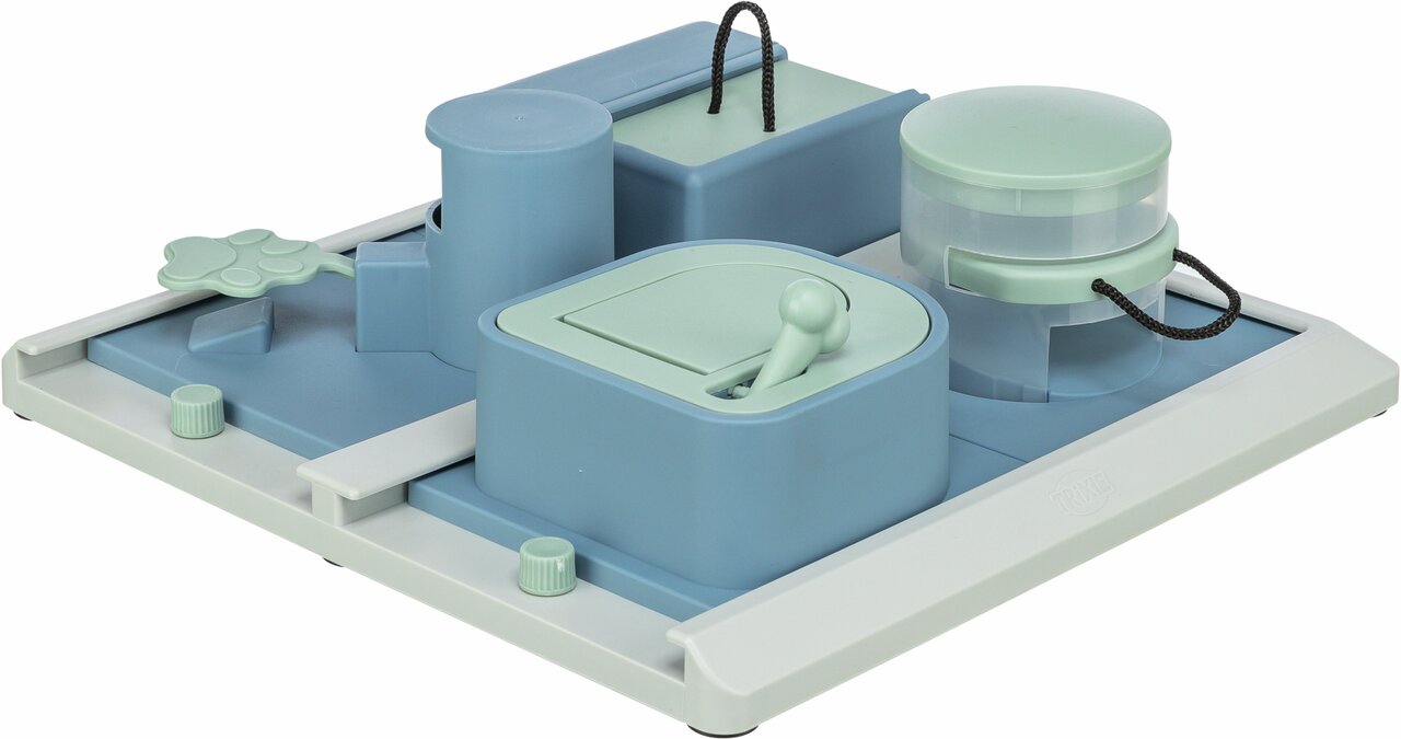 TRIXIE Cat Activity Fun Board, Intelligenzspielzeug für Katzen, mit verschiedenen Hindernissen, in Blau und Grün.