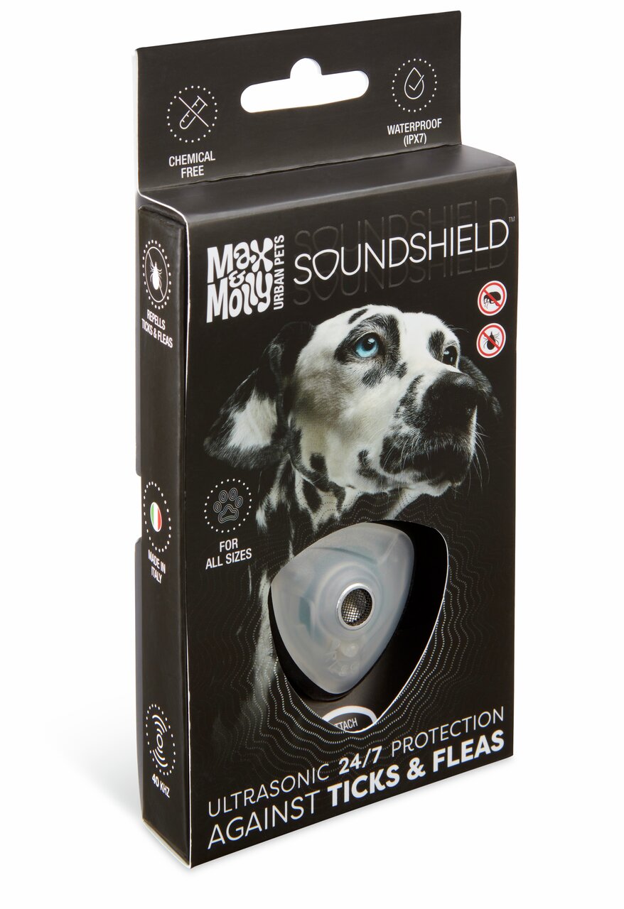 Das Bild zeigt die Verpackung des Produkts „Max & Molly Soundshield“, ein chemiefreies, wasserdichtes (IPX7) Ultraschallgerät zum Schutz vor Zecken und Flöhen. Es ist für Haustiere aller Größen geeignet und bietet 24/7-Schutz. Die Verpackung zeigt einen H