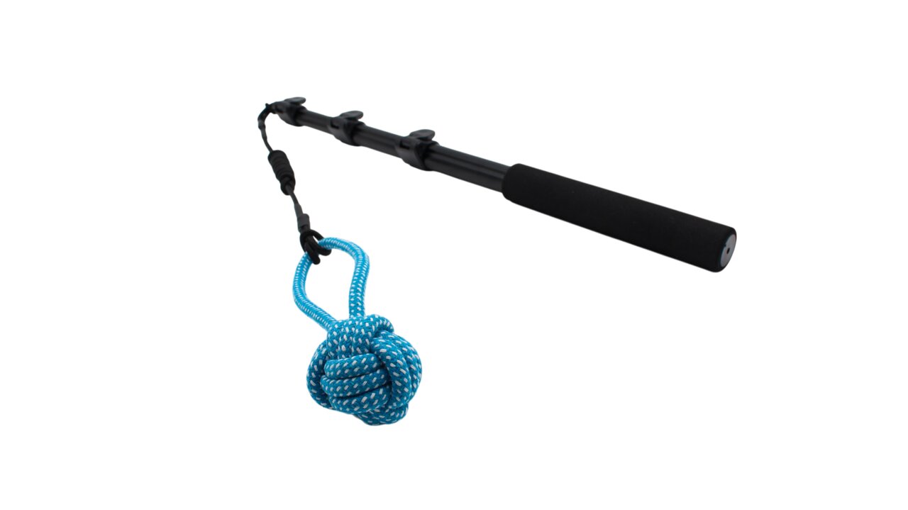 SpecterPet Teleskop-Spielangel m. Knotenball, für Hunde, robustes blaues Seil, ausziehb. Griff m. schwarzer Schaumstoffpolsterung.