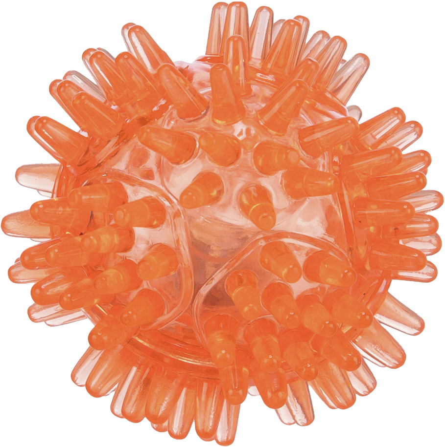 Das Bild zeigt den TRIXIE Igelball für Hunde, ein orangefarbenes Spielzeug mit weicher, genoppter Oberfläche, das speziell für Hunde entwickelt wurde. Es dient der Zahnpflege und fördert spielerisch die Gesundheit des Gebisses. Der Ball ist robust, leicht