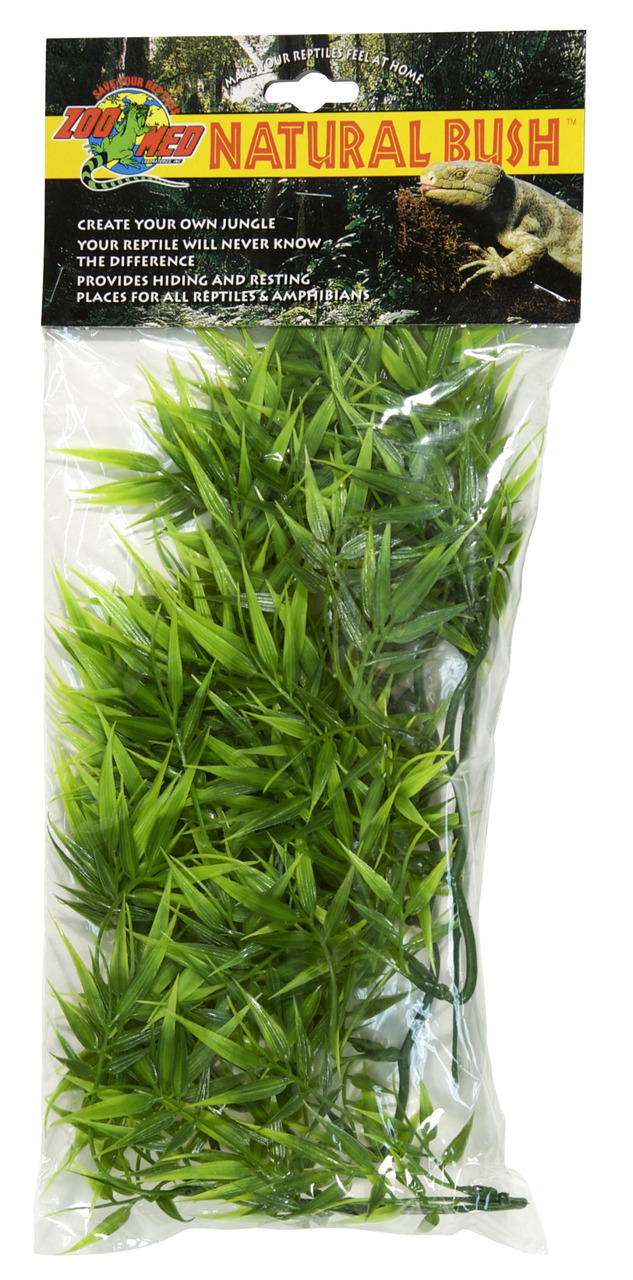 Das Bild zeigt das Produkt "Zoo Med Natural Bush" für Reptilien und Amphibien. Es handelt sich um eine künstliche Pflanze in leuchtendem Grün, die in einer transparenten Verpackung präsentiert wird. Die Marke "Zoo Med" ist oben auf der Verpackung deutlich