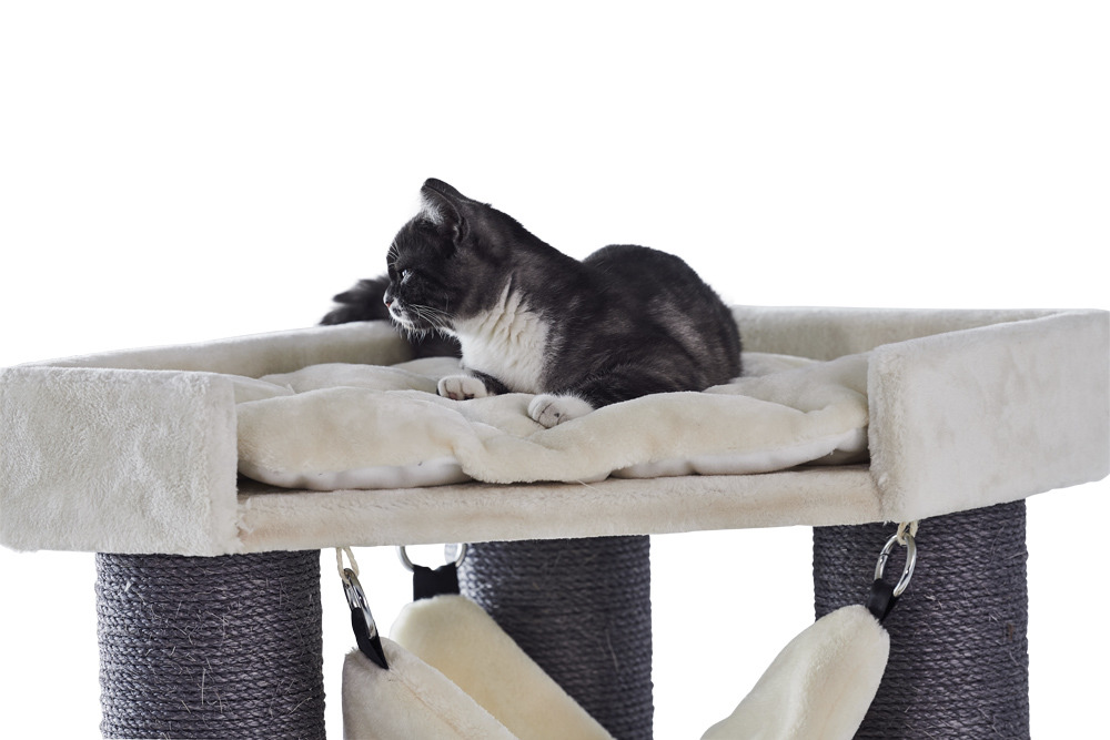 Nobby Kratzbaum Classic für Katzen, cremefarbene Liegefläche, dunkelgraues Sisal, stabil, ideal zum Krallenwetzen.