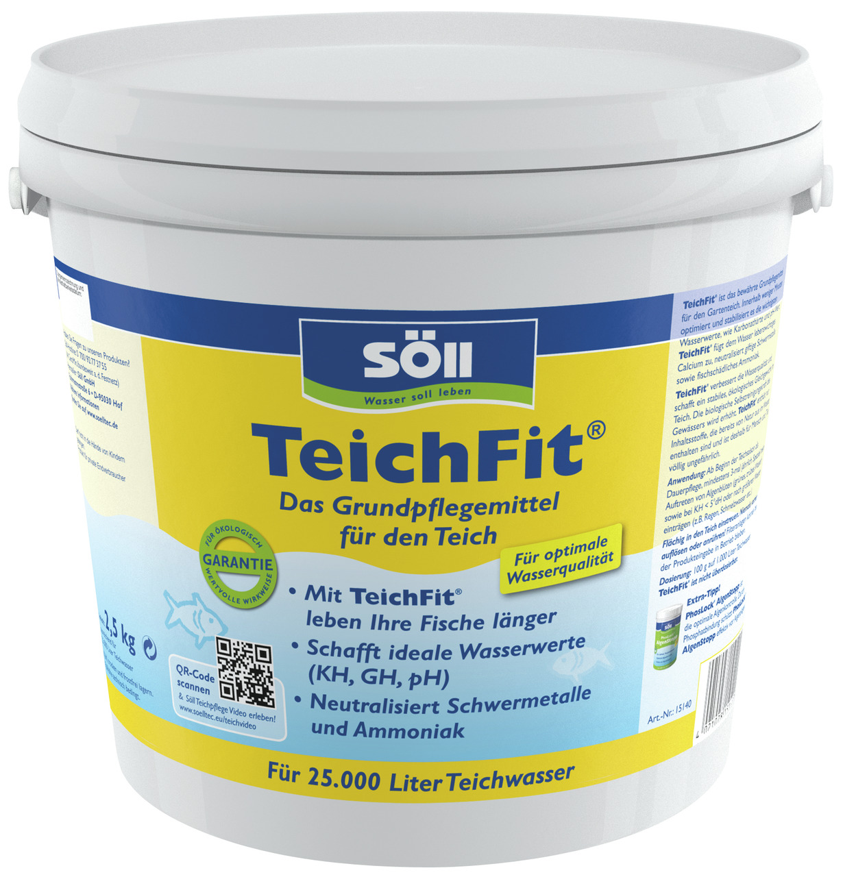 Das Bild zeigt einen weißen Eimer des Produkts „Söll TeichFit“, einem Grundpflegemittel für Teiche. Der Eimer hat ein Fassungsvermögen von 2,5 kg und reicht für die Behandlung von 25.000 Litern Teichwasser. Das Produkt verbessert die Wasserqualität, neutr