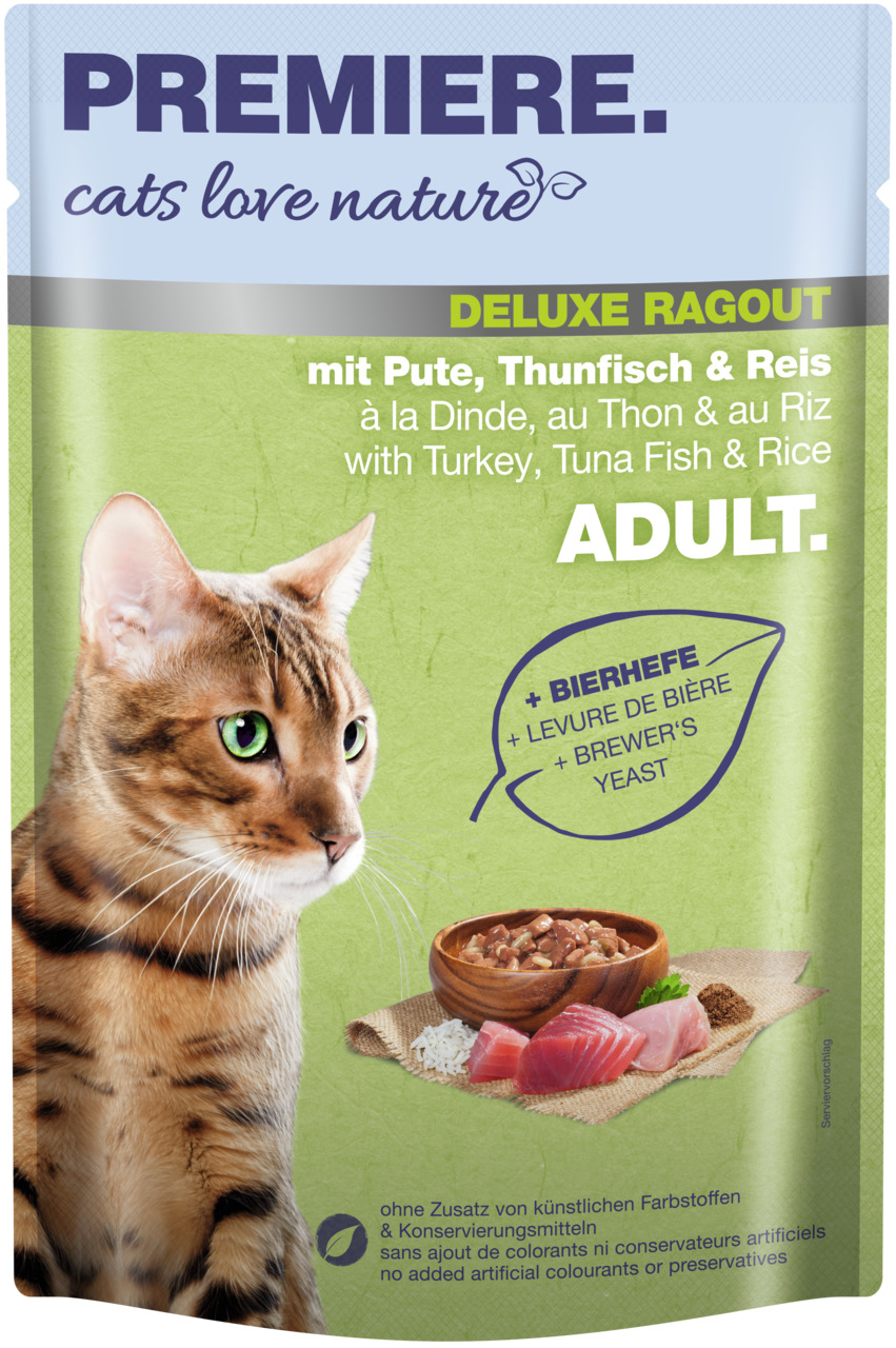 Das Bild zeigt eine Verpackung des Katzenfutters „PREMIERE cats love nature Deluxe Ragout“ für erwachsene Katzen. Die Geschmacksrichtung ist Pute, Thunfisch und Reis. Es enthält Bierhefe und kommt ohne künstliche Farb- und Konservierungsstoffe aus. Die Me