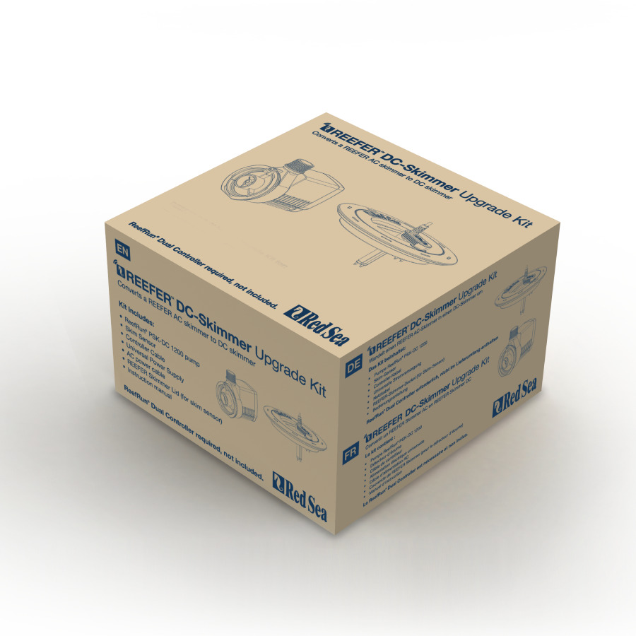 Das Bild zeigt die Verpackung des „Red Sea REEFER DC-Skimmer Upgrade Kit“. Die beige Box enthält detaillierte Produktinformationen in mehreren Sprachen, darunter Deutsch. Das Kit dient zur Umrüstung eines REEFER AC-Skimmers auf einen DC-Skimmer. Abgebilde