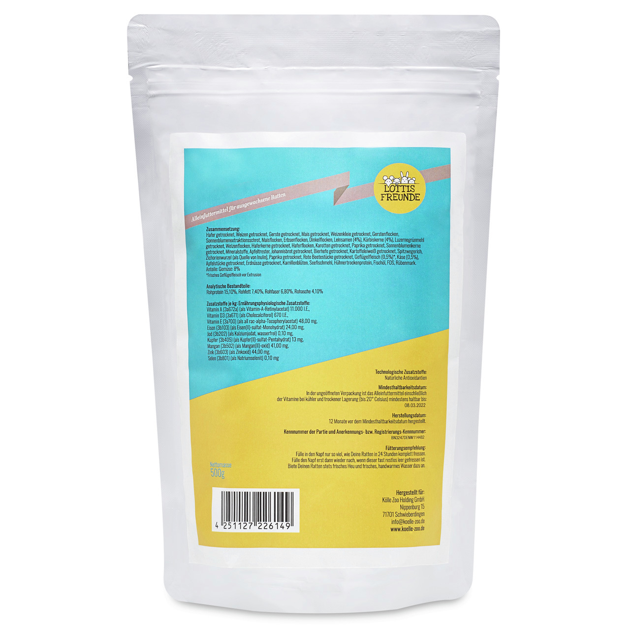 Das Bild zeigt eine weiße Verpackung des Produkts „Lottis Freunde Alleinfuttermittel für ausgewachsene Katzen“ mit einem farbenfrohen Etikett in Blau und Gelb. Die Zielgruppe sind Katzenhalter, die hochwertiges Futter suchen. Die Packung enthält 500 g. Da