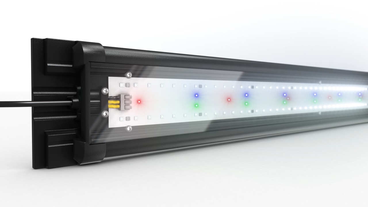 JUWEL MultiLux LED: LED-Beleuchtung f. Süß--Meerwasseraquarien, energiesparend, optimale Lichtausbeute, schlankes Design.
